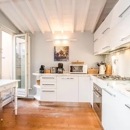 Appartement Giambologna Attic By Prestige