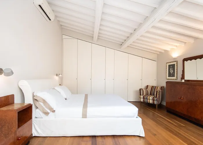 아파트 Giambologna Attic By Prestige *